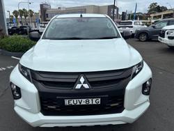 2022 Mitsubishi Triton GLX