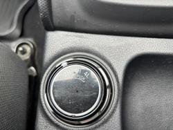 2022 Mitsubishi Triton GLX