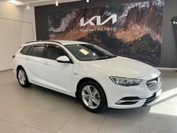 2018 Holden Commodore LT