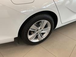 2018 Holden Commodore LT