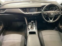 2018 Holden Commodore LT