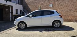 2015 Peugeot 208 Allure A9 MY15 Bianca White