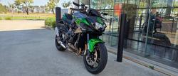 2025 Kawasaki Z H2 (ZR1000K) GREEN
