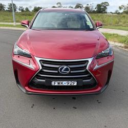 2017 Lexus NX 300h Luxury