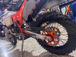 2026 KTM 300 EXC TBI Hardenduro