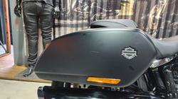 2018 HARLEY-DAVIDSON FLSB SOFTAIL SPORT GLIDE