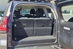 2023 Toyota Landcruiser Prado VX