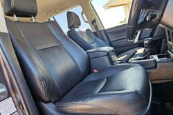 2023 Toyota Landcruiser Prado VX