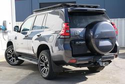 2023 Toyota Landcruiser Prado VX