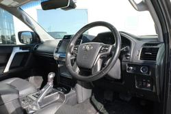 2023 Toyota Landcruiser Prado VX