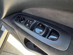 2015 Nissan Pathfinder ST R52 MY15 Brilliant Silver