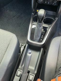 2025 Suzuki Swift Hybrid GLX