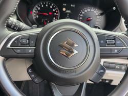 2025 Suzuki Swift Hybrid GLX