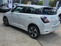 2025 Suzuki Swift Hybrid GLX