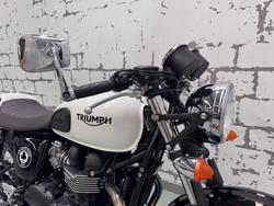 2015 Triumph Thruxton Ace Cafe Special Edition Thruxton White