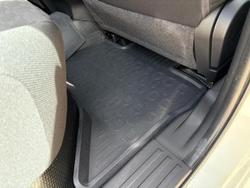 2025 Mitsubishi Triton GLX