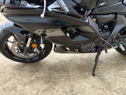 2025 Yamaha YZF-R7LA Black