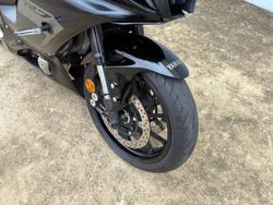 2025 Yamaha YZF-R7LA Black