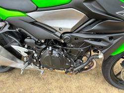 2025 Kawasaki Z500 Green