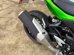2025 Kawasaki Z500 Green