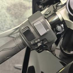 2025 Yamaha YZF-R7LA BLACK