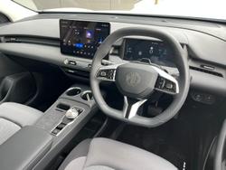 2025 MG MGS5 EV Excite 49