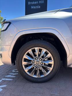 2025 Toyota Landcruiser Sahara ZX FJA300R 4X4 Dual Range Silver Pearl