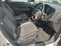 2017 Mitsubishi Outlander PHEV LS