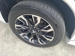 2017 Mitsubishi Outlander PHEV LS