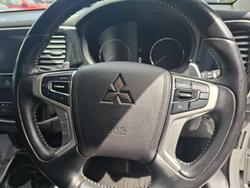 2017 Mitsubishi Outlander PHEV LS