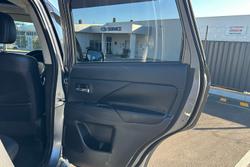 2015 Mitsubishi Outlander PHEV Aspire