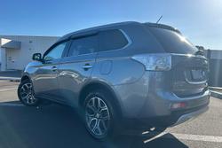 2015 Mitsubishi Outlander PHEV Aspire