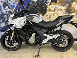 2023 CFMOTO 650MT ABS WHITE