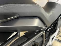 2023 CFMOTO 650MT ABS WHITE