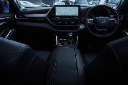 2023 Toyota Kluger Grande