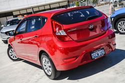 2016 Hyundai Accent Active