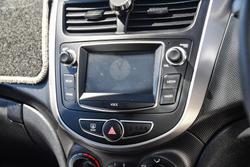 2016 Hyundai Accent Active