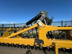 0 Tatu Tls Tatu Linkage Double Disc Seeder - Aged YELLOW