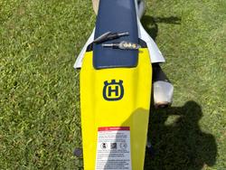 2024 HUSQVARNA TE300i White