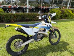2024 HUSQVARNA TE300i White