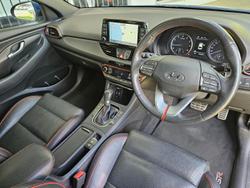 2017 Hyundai i30 SR Premium PD MY18 Marina Blue