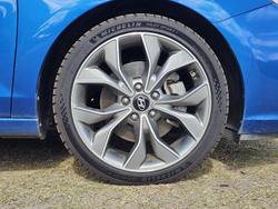 2017 Hyundai i30 SR Premium PD MY18 Marina Blue