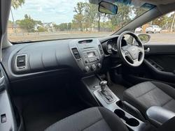 2013 Kia Cerato S YD Clear White