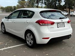 2013 Kia Cerato S YD Clear White