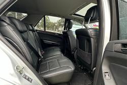 2010 Mercedes-Benz M-Class ML350 CDI BlueEFFICIENCY AMG Sports