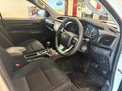 2022 Toyota Hilux 4x4 2.8L DSL D/C/C 6AT SR
