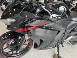 Yamaha 2016 YAMAHA 320CC MT03LAG