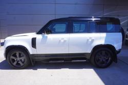 2025 Land Rover Defender 110 D350 X-Dynamic SE