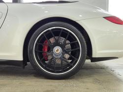 2011 Porsche 911 Carrera GTS