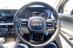 2022 Kia Carnival S